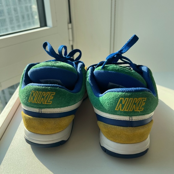 NikeiDs custom made (suede) - Picture 5 of 5